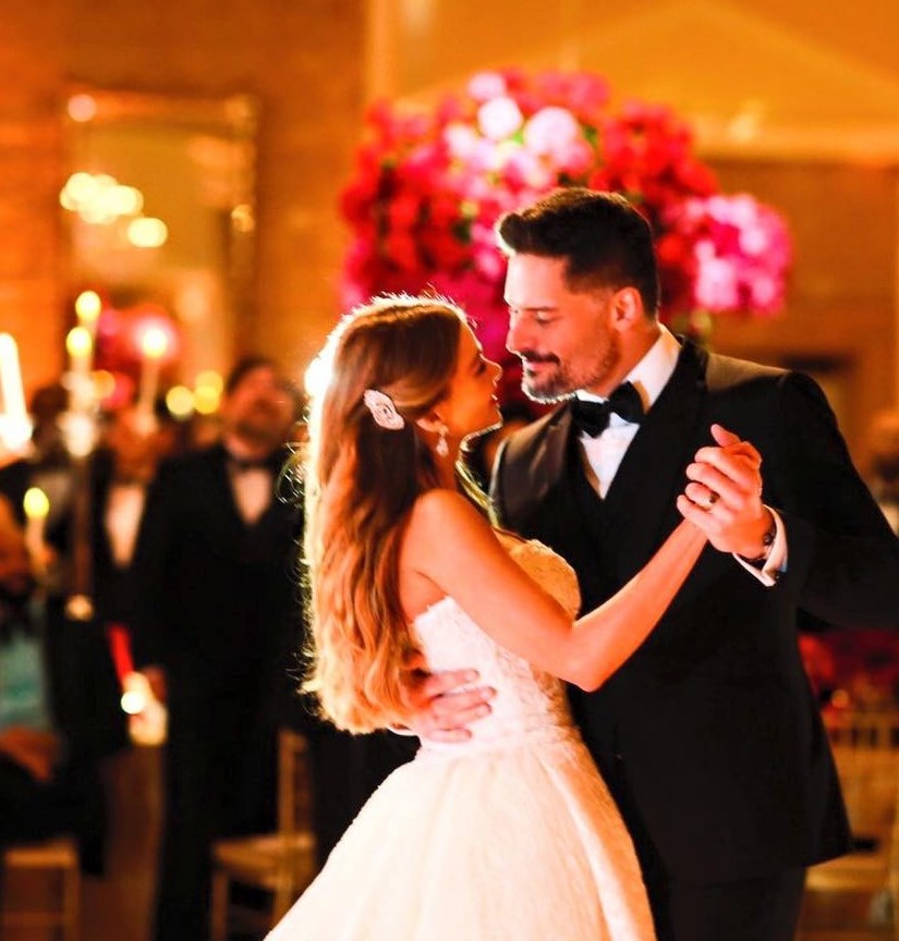 sofia-vergara-joe-manganiello-wedding-pictures-04